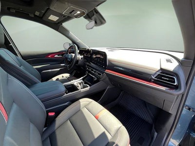 2025 Chevrolet Traverse RS