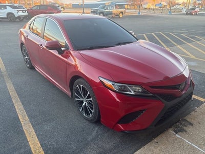 2019 Toyota Camry LE