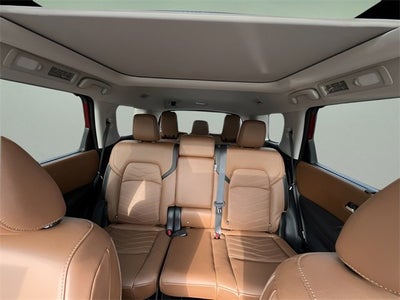 2023 Nissan Pathfinder Platinum