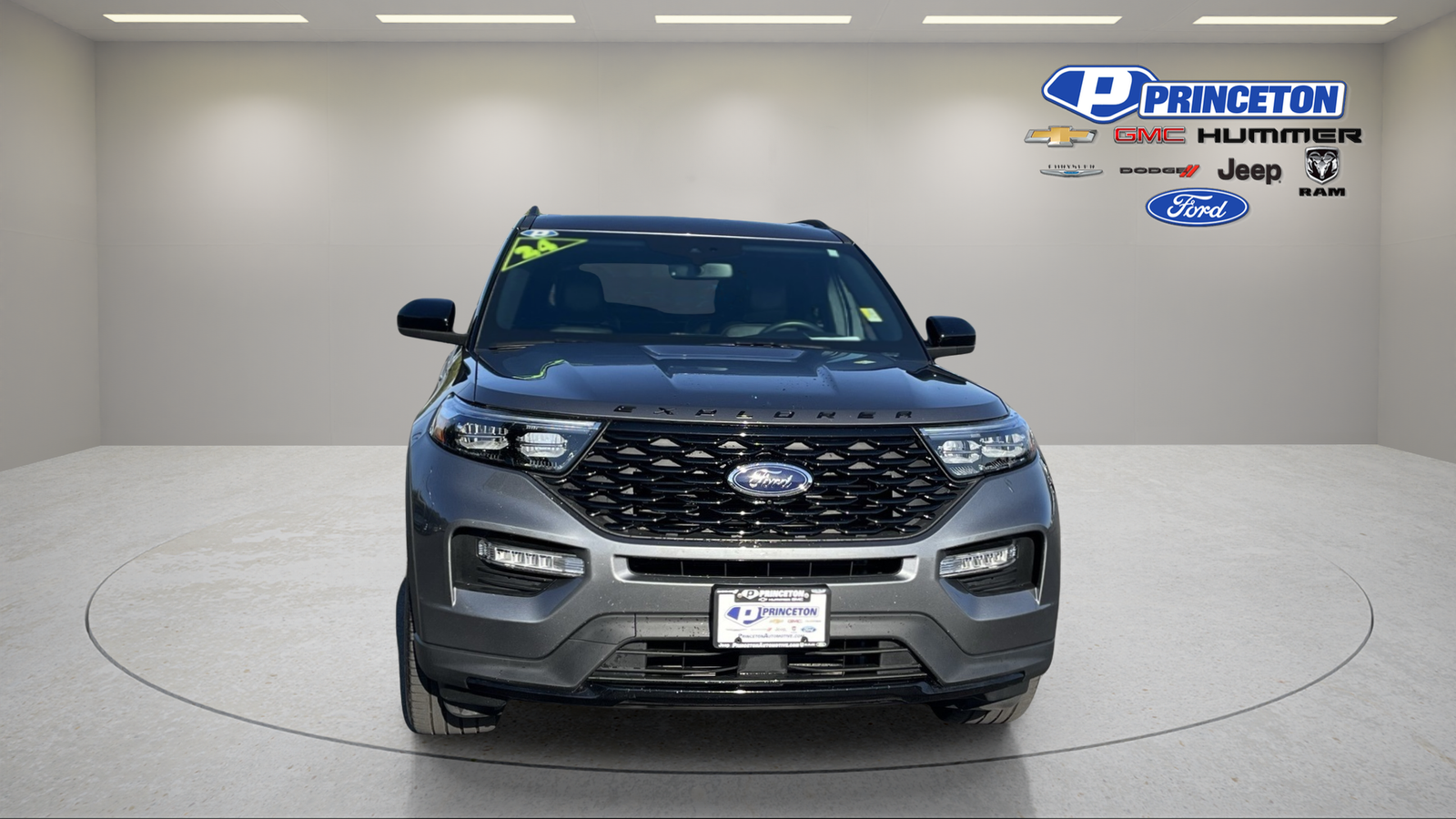 2024 Ford Explorer ST-Line