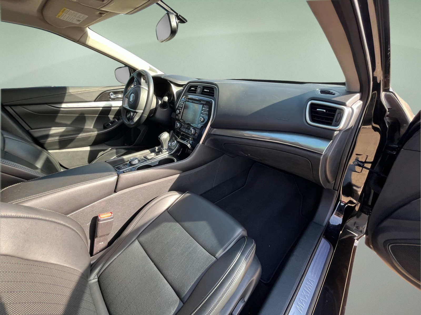 2019 Nissan Maxima Base