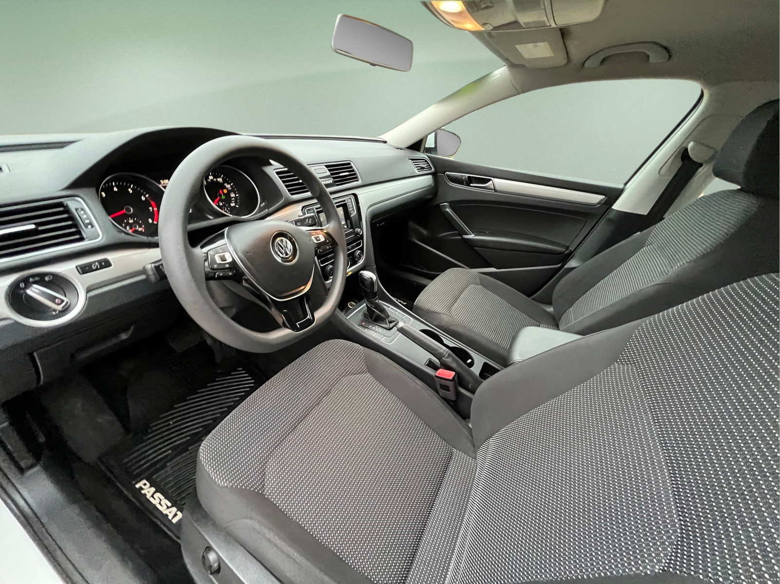 2018 Volkswagen Passat Base