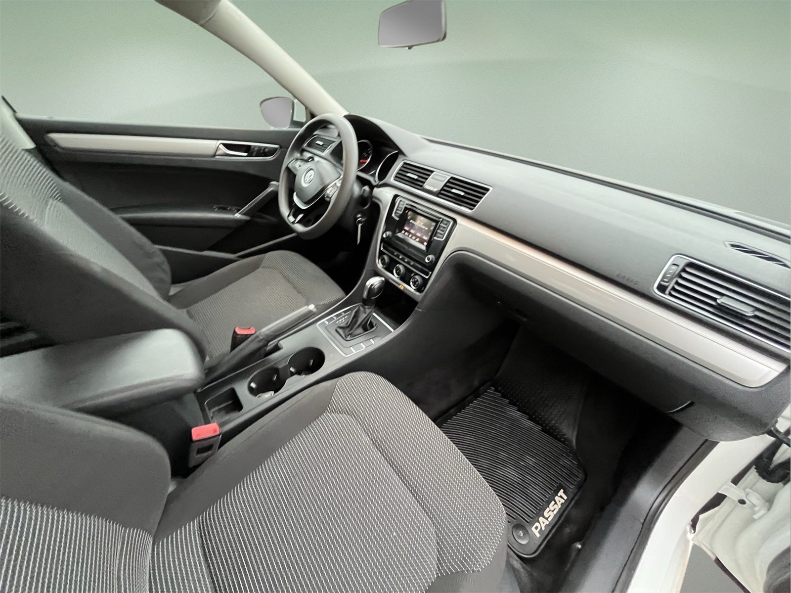 2018 Volkswagen Passat Base