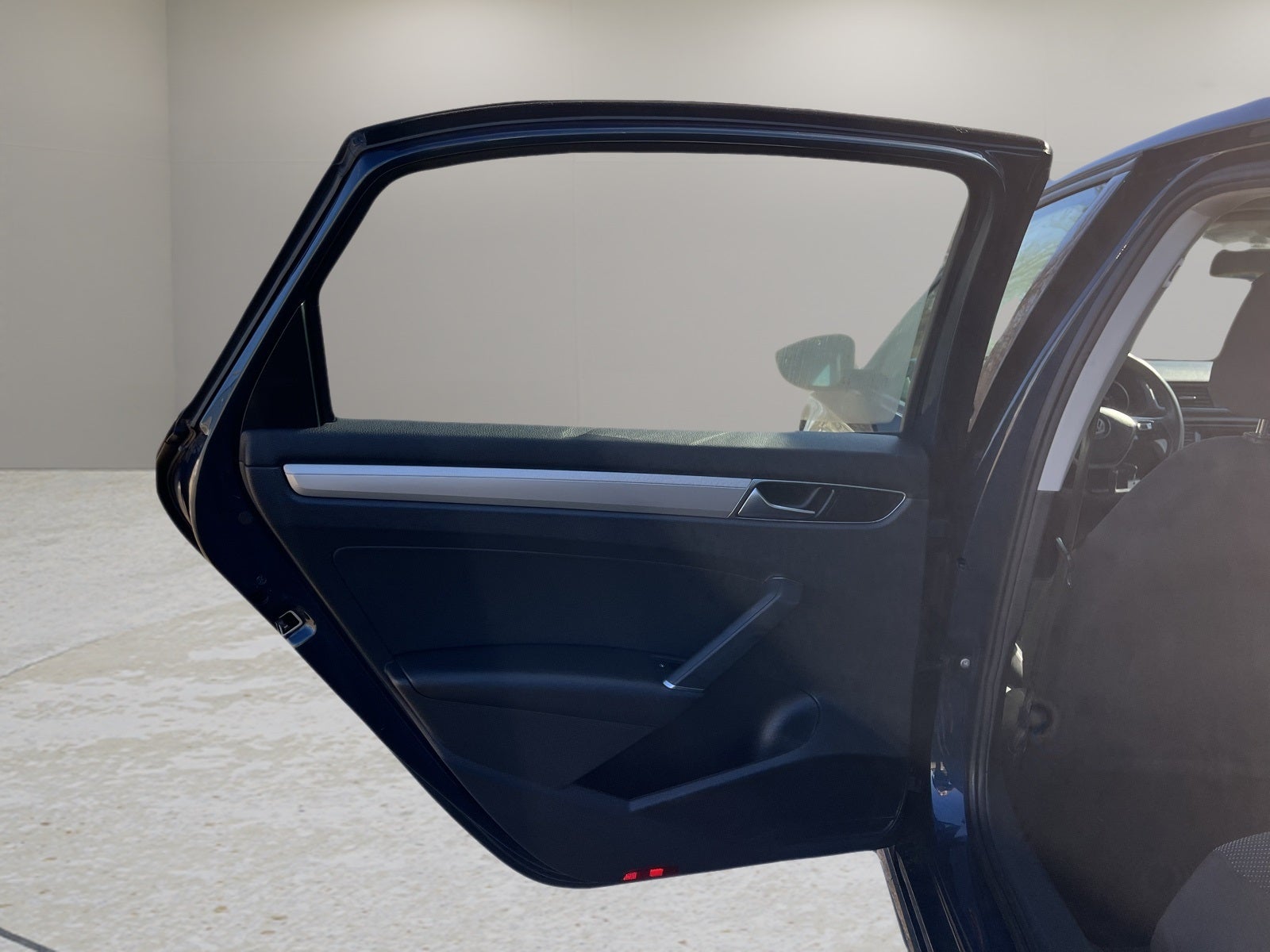 2018 Volkswagen Passat Base