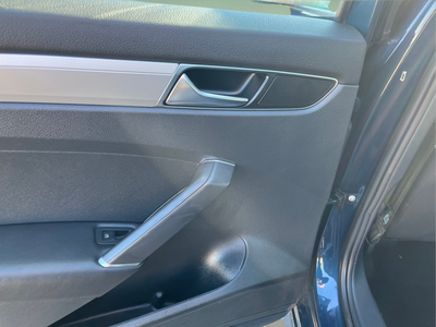 2018 Volkswagen Passat Base