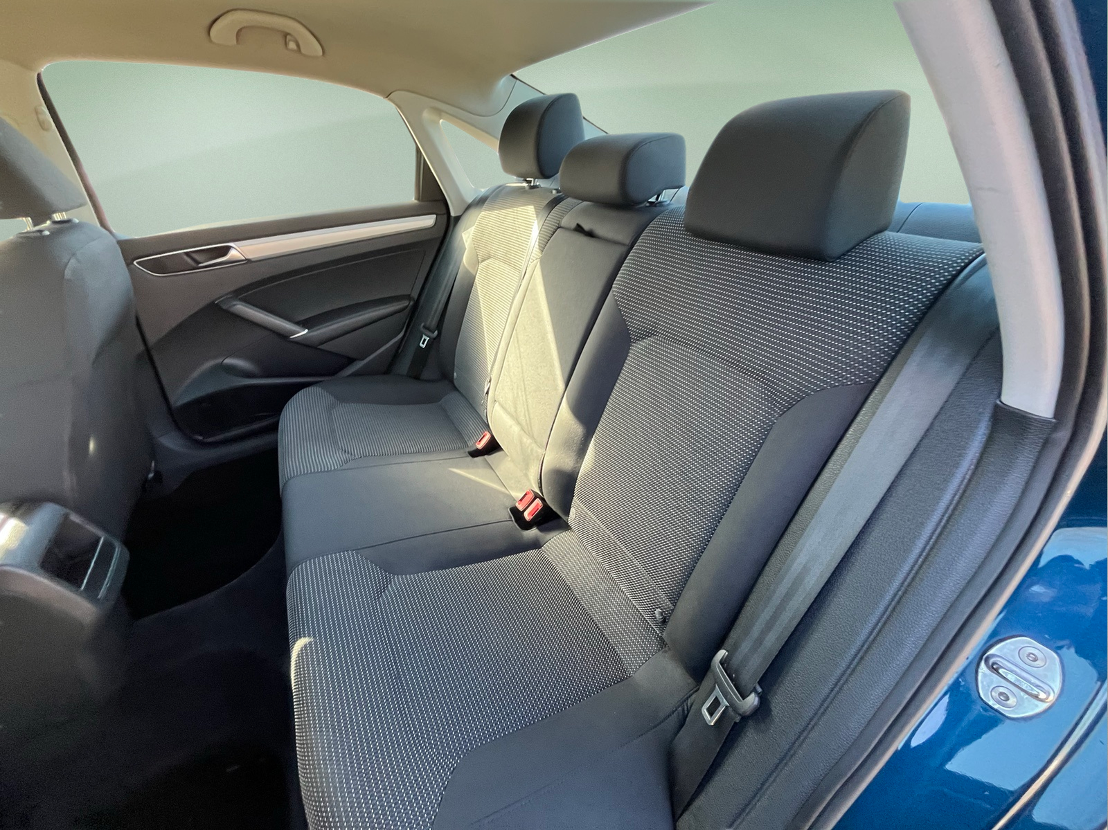 2018 Volkswagen Passat Base