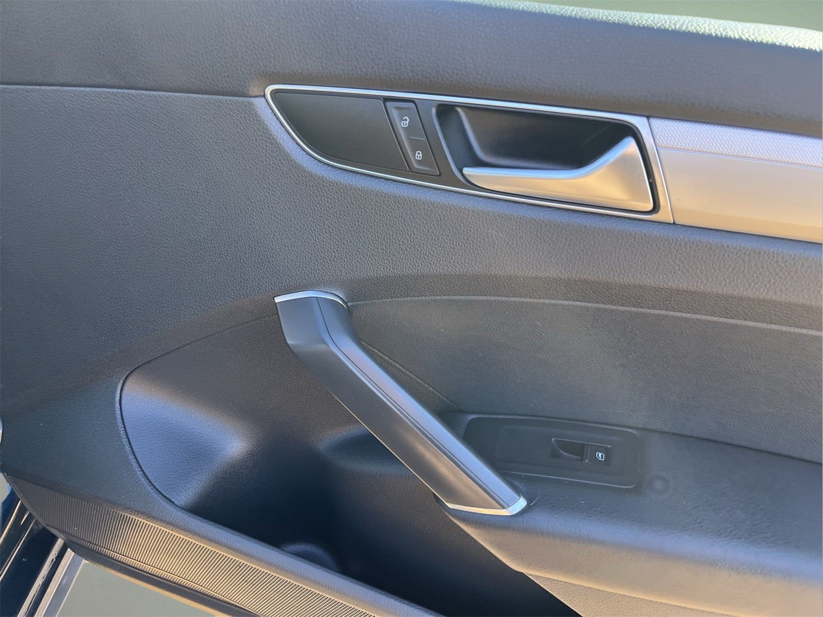 2018 Volkswagen Passat Base