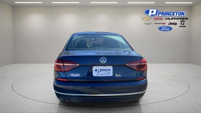 2018 Volkswagen Passat Base