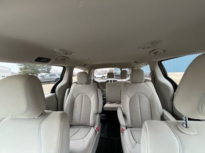 2018 Chrysler Pacifica Hybrid Touring Plus