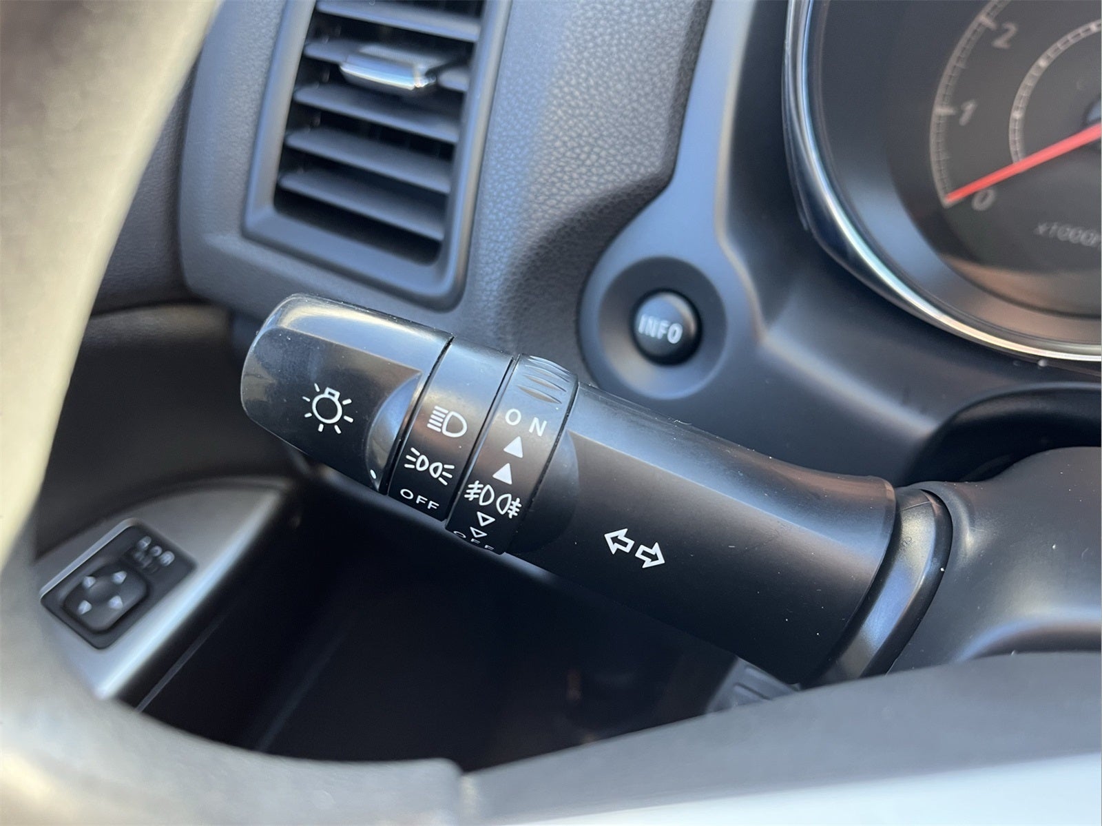 2018 Mitsubishi Outlander Sport Base