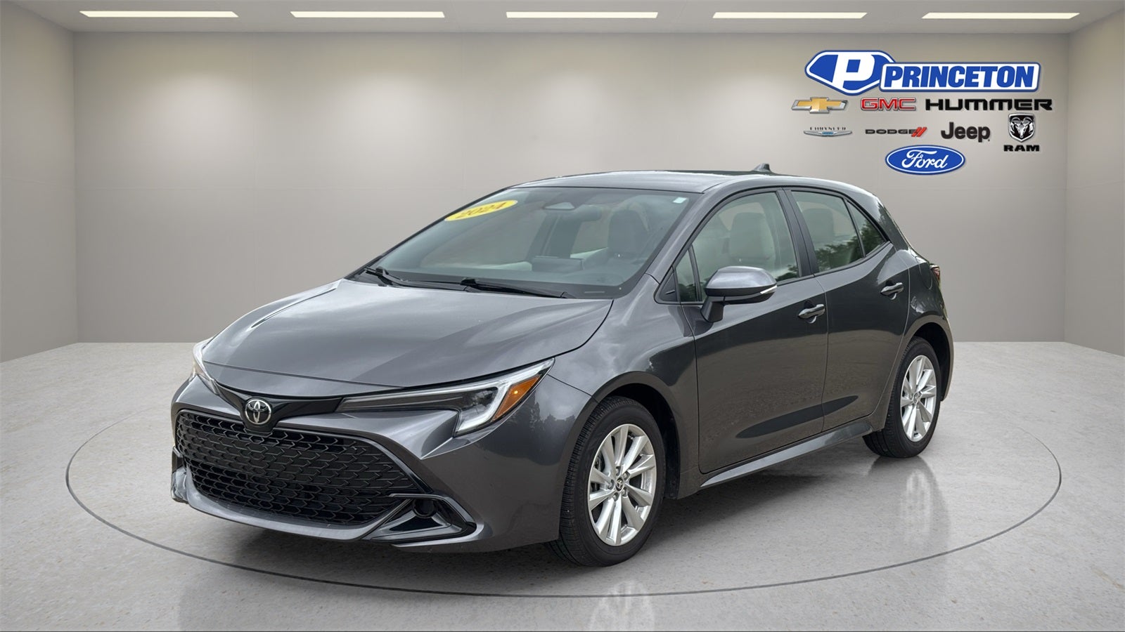 2024 Toyota Corolla Hatchback SE