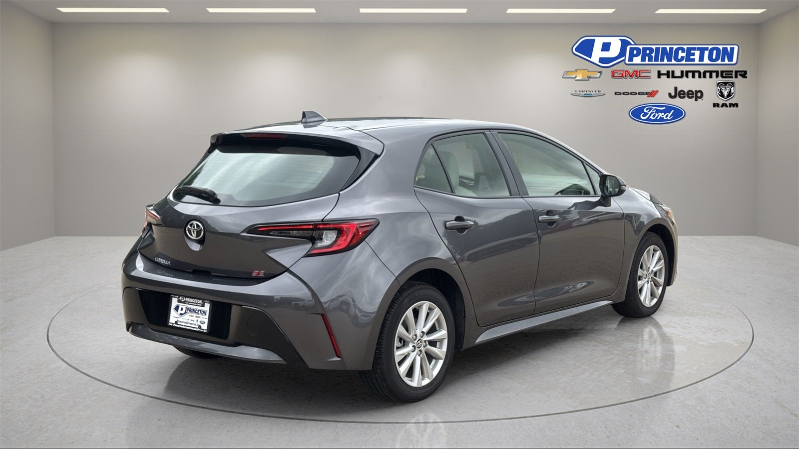 2024 Toyota Corolla Hatchback SE