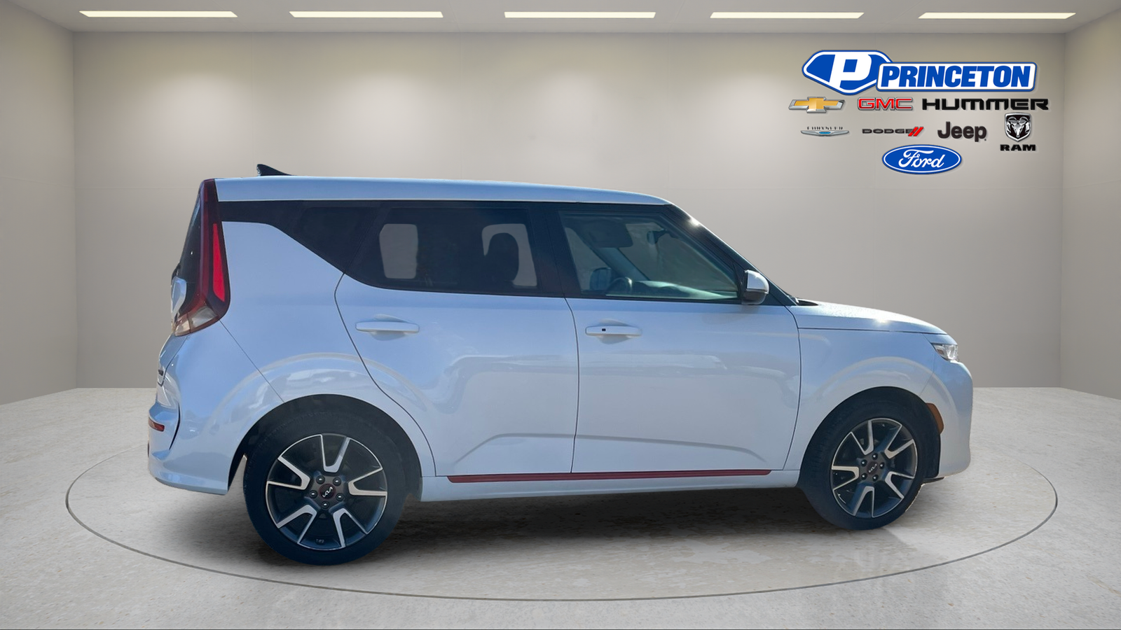 2022 Kia Soul GT-Line