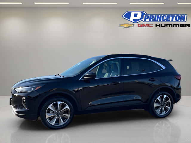2025 Ford Escape Platinum