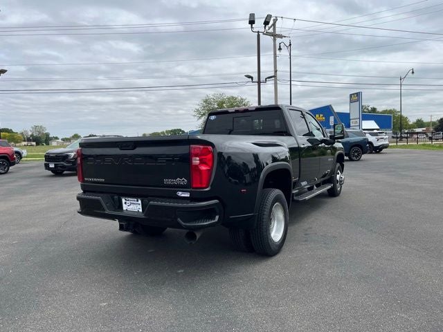 2021 Chevrolet Silverado 3500HD 4WD Crew Cab Long Bed High Country