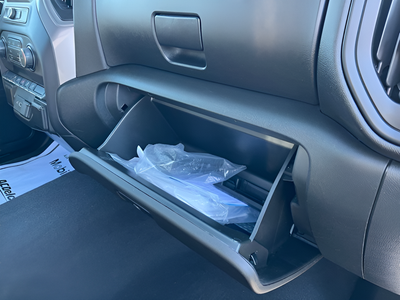 2021 Chevrolet Silverado 1500 4WD Crew Cab Short Bed Custom