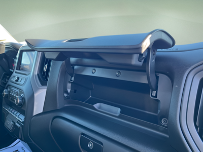 2021 Chevrolet Silverado 1500 4WD Crew Cab Short Bed Custom