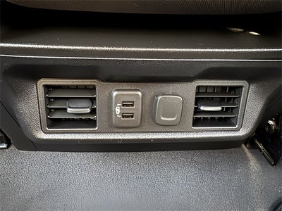 2022 Chevrolet Silverado 1500 LTD 4WD Crew Cab Short Bed LT