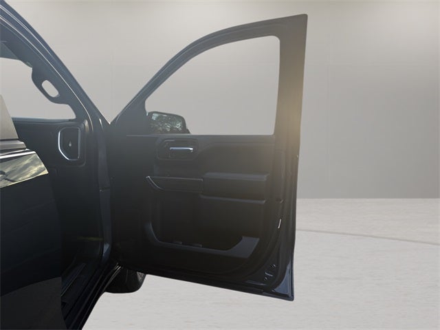 2022 Chevrolet Silverado 1500 LTD 4WD Crew Cab Short Bed LT