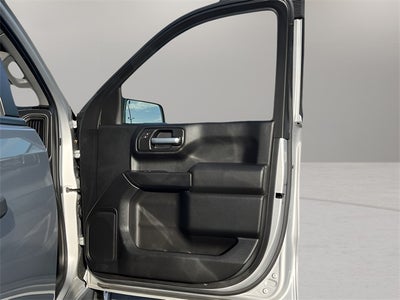 2021 Chevrolet Silverado 1500 4WD Double Cab Standard Bed Custom