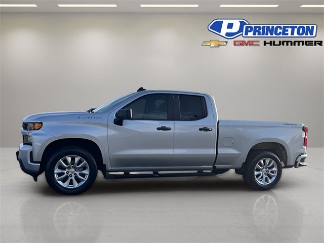 2021 Chevrolet Silverado 1500 4WD Double Cab Standard Bed Custom