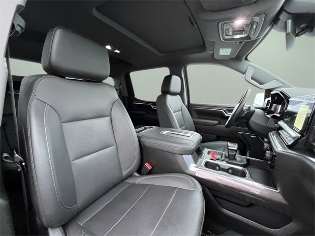 2022 Chevrolet Silverado 1500 4WD Crew Cab Short Bed LTZ