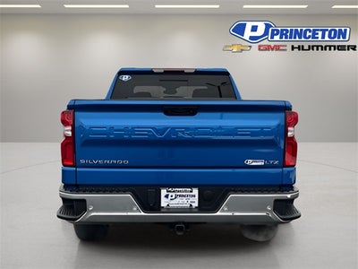 2022 Chevrolet Silverado 1500 4WD Crew Cab Short Bed LTZ