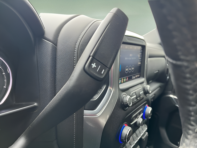 2020 Chevrolet Silverado 1500 4WD Crew Cab Short Bed LTZ