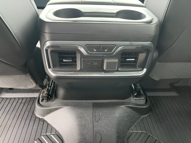 2020 Chevrolet Silverado 1500 4WD Crew Cab Short Bed LTZ