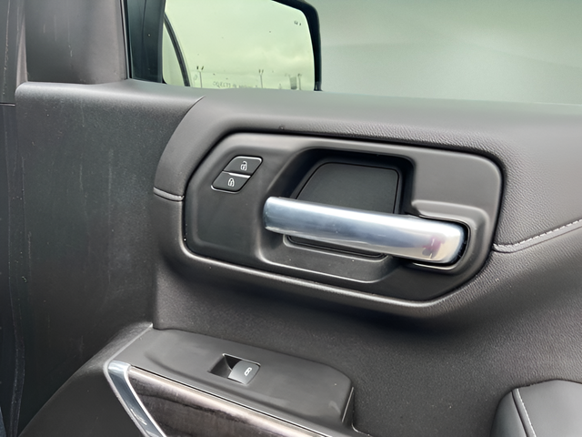 2020 Chevrolet Silverado 1500 4WD Crew Cab Short Bed LTZ