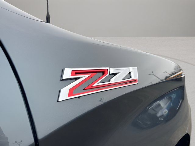 2020 Chevrolet Silverado 1500 4WD Crew Cab Short Bed LTZ