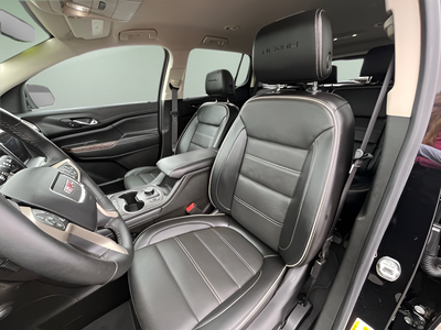 2023 GMC Acadia AWD Denali