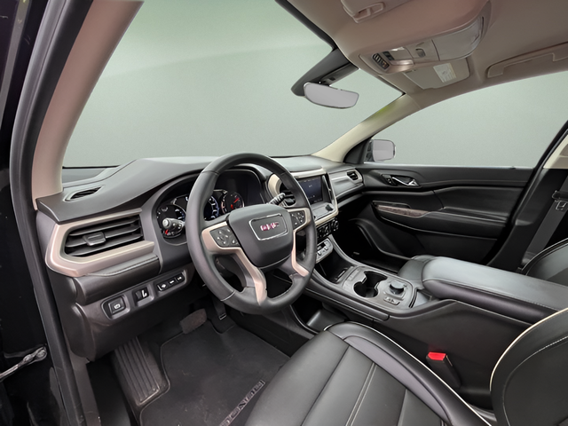 2023 GMC Acadia AWD Denali