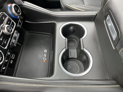 2023 GMC Yukon 4WD SLT