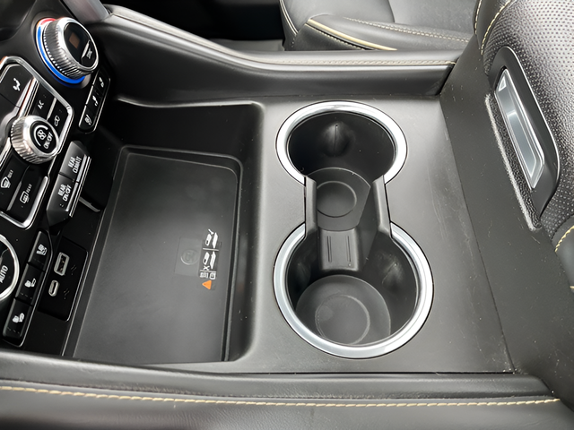 2023 GMC Yukon 4WD SLT