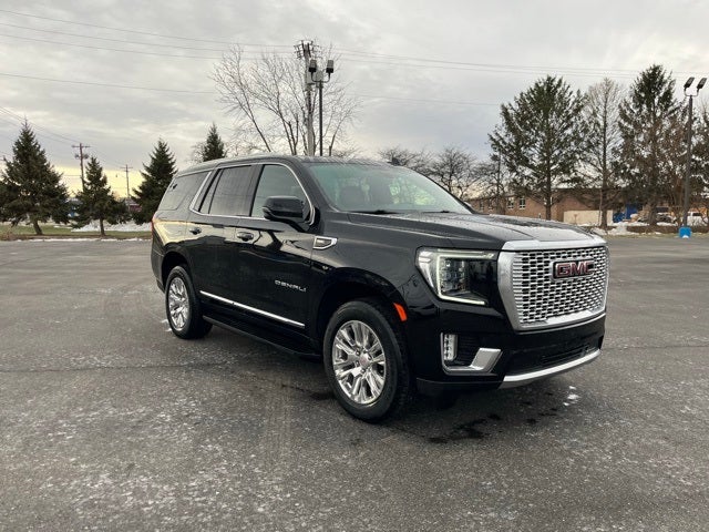 2022 GMC Yukon 4WD Denali