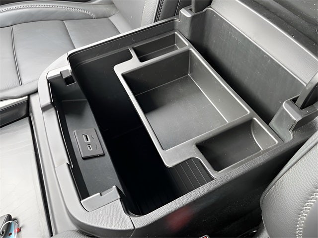 2022 GMC Yukon 4WD Denali