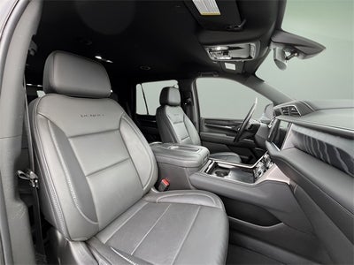 2022 GMC Yukon 4WD Denali