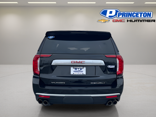 2022 GMC Yukon 4WD Denali