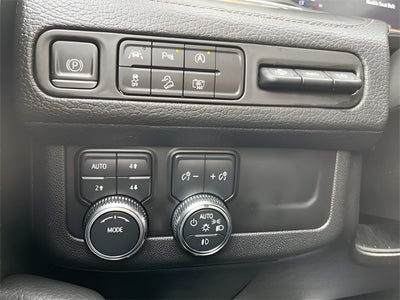 2023 GMC Yukon 4WD Denali