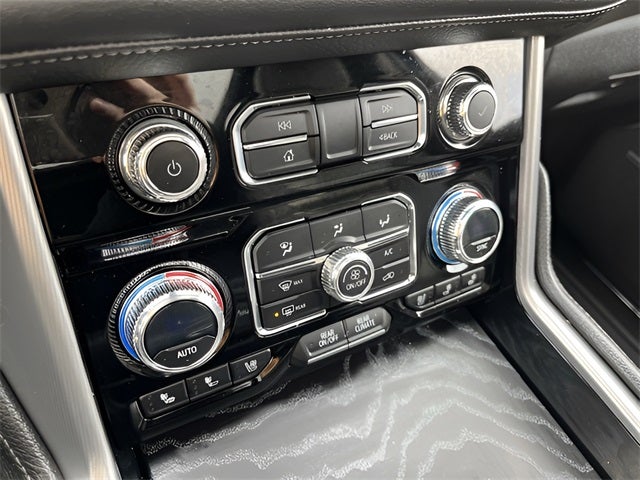 2023 GMC Yukon 4WD Denali