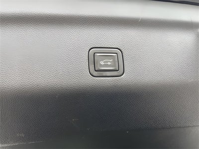 2023 GMC Yukon 4WD Denali