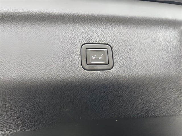 2023 GMC Yukon 4WD Denali