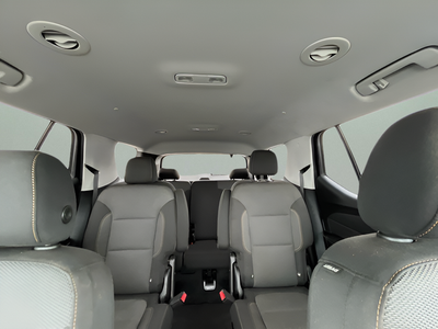 2021 Chevrolet Traverse FWD LT Cloth