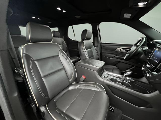 2023 Chevrolet Traverse AWD Premier
