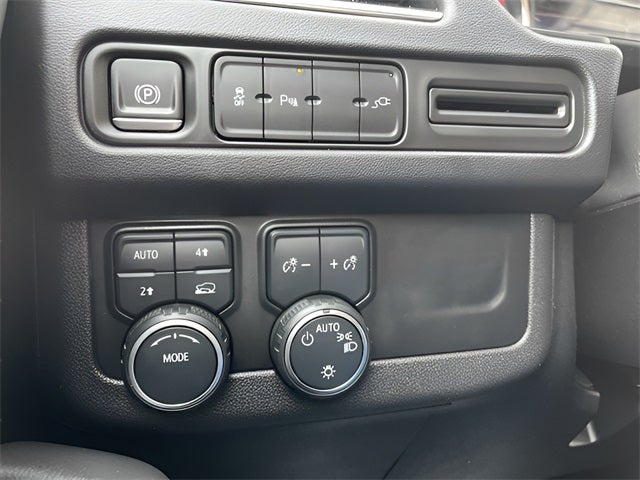 2021 Chevrolet Suburban 4WD LT