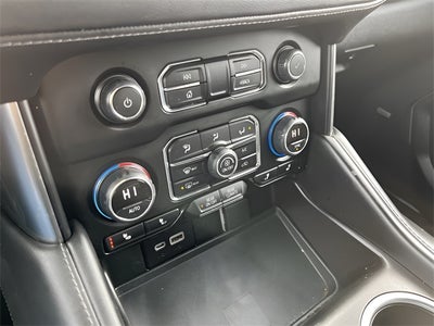 2021 Chevrolet Suburban 4WD LT