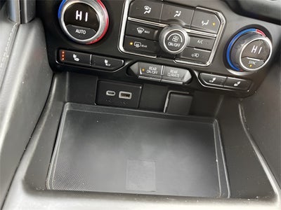 2021 Chevrolet Suburban 4WD LT