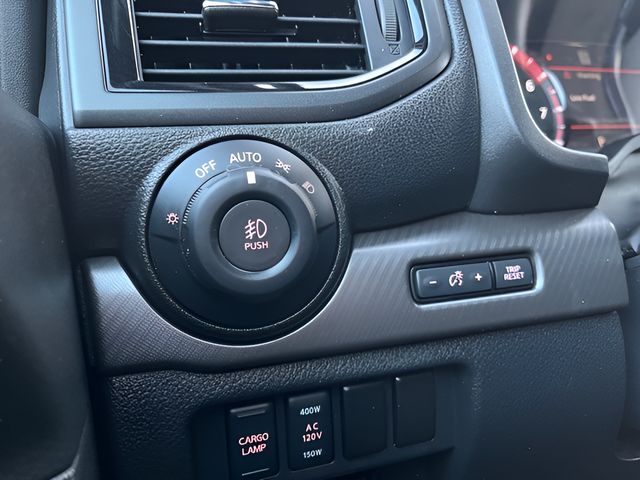 2021 Nissan TITAN Crew Cab PRO-4X 4x4