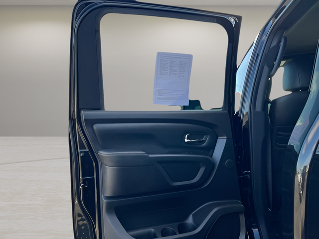 2018 Nissan TITAN XD SL Diesel